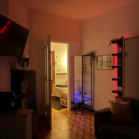 The Balcony 9th Floor On 270 Degrees View *